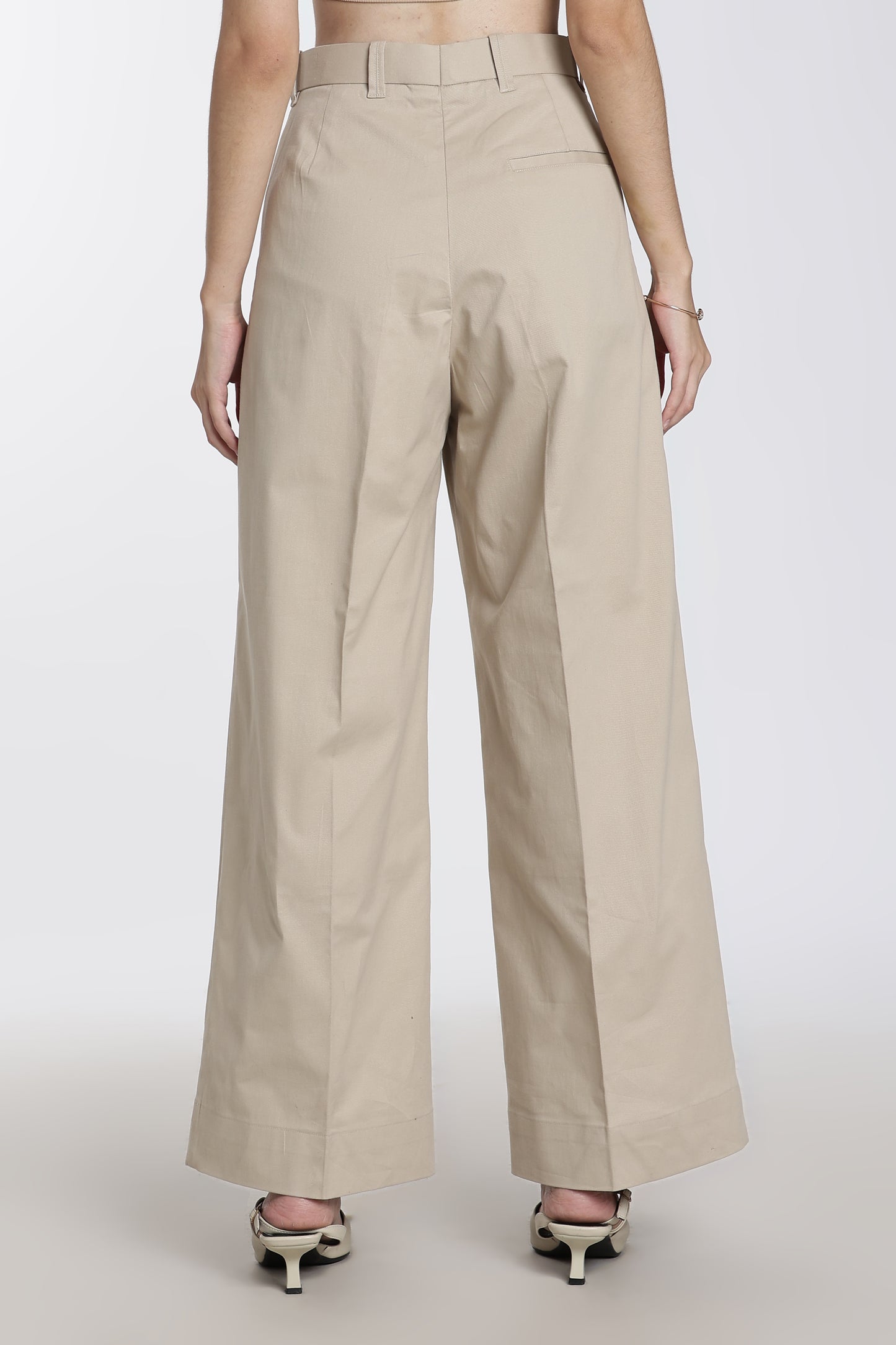 Wide-leg Trousers