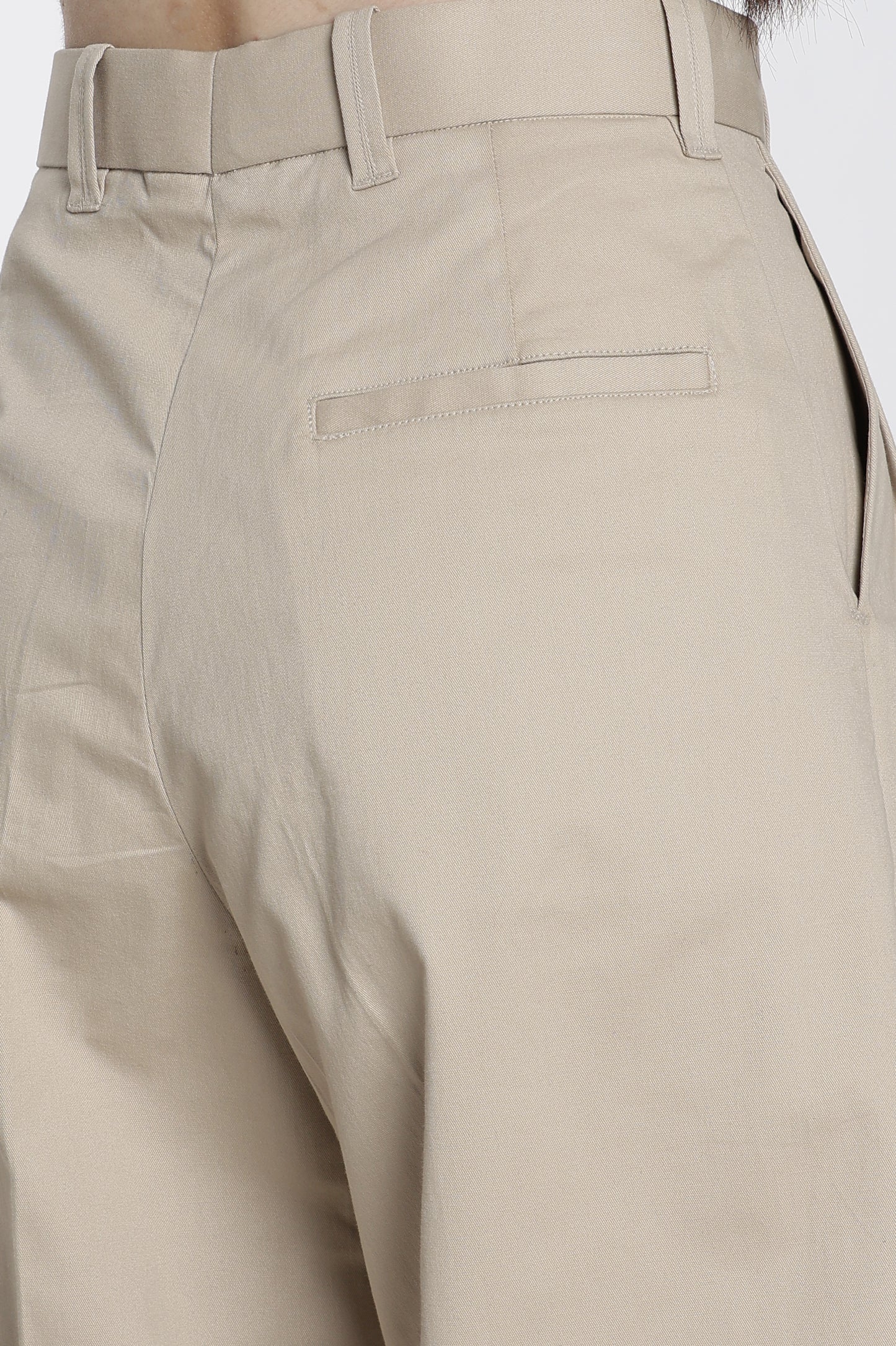 Wide-leg Trousers